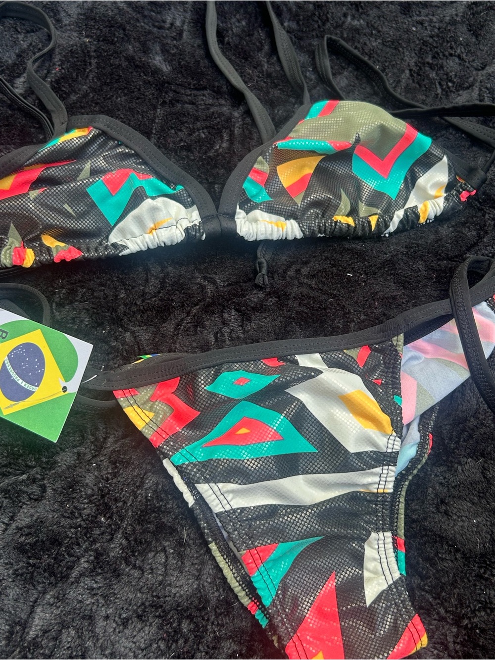 Women's Black Geometric Print Triangle Bikini - Multicolor